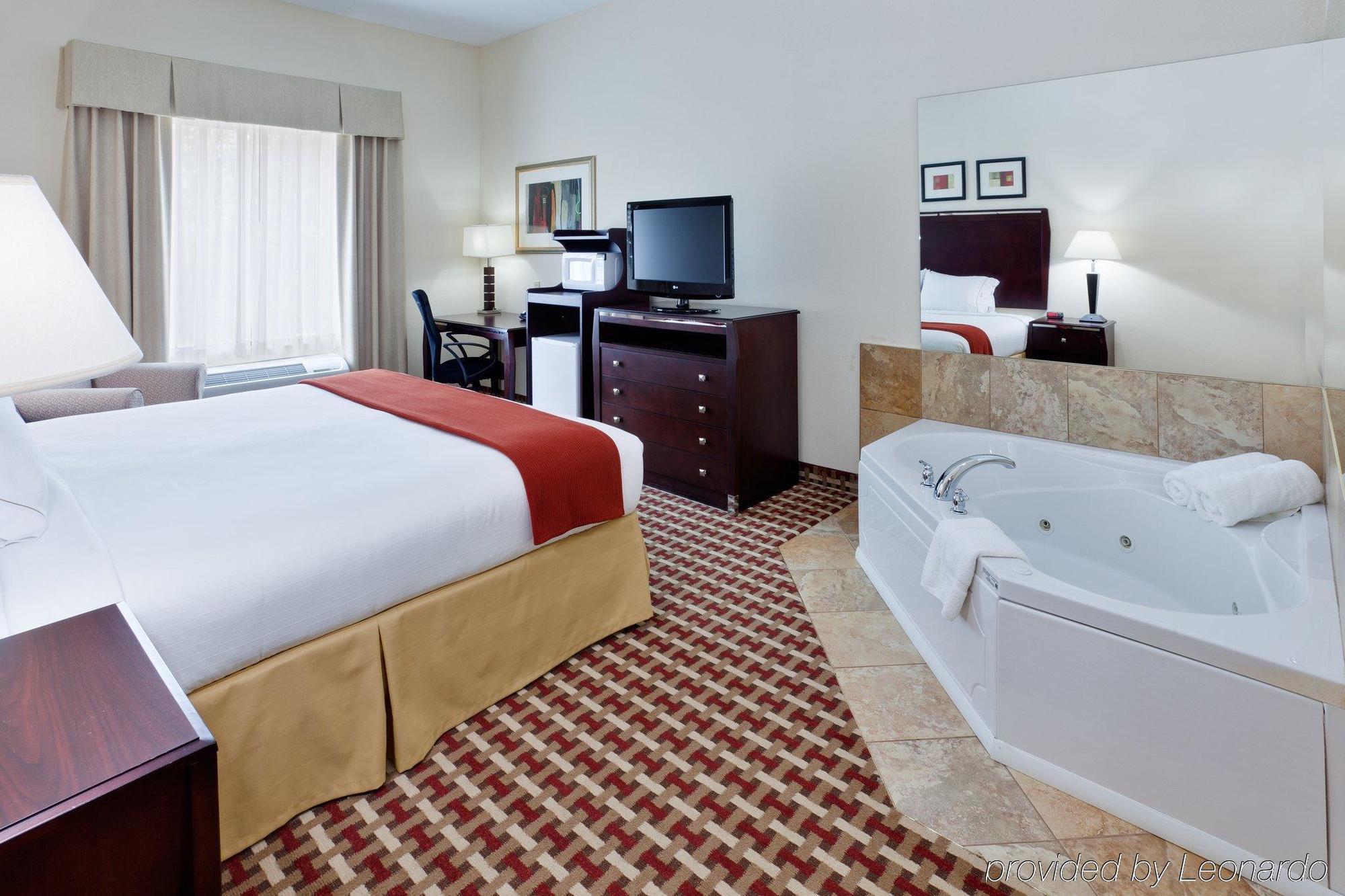 Holiday Inn Express & Suites White Haven - Poconos, An Ihg Hotel Phòng bức ảnh